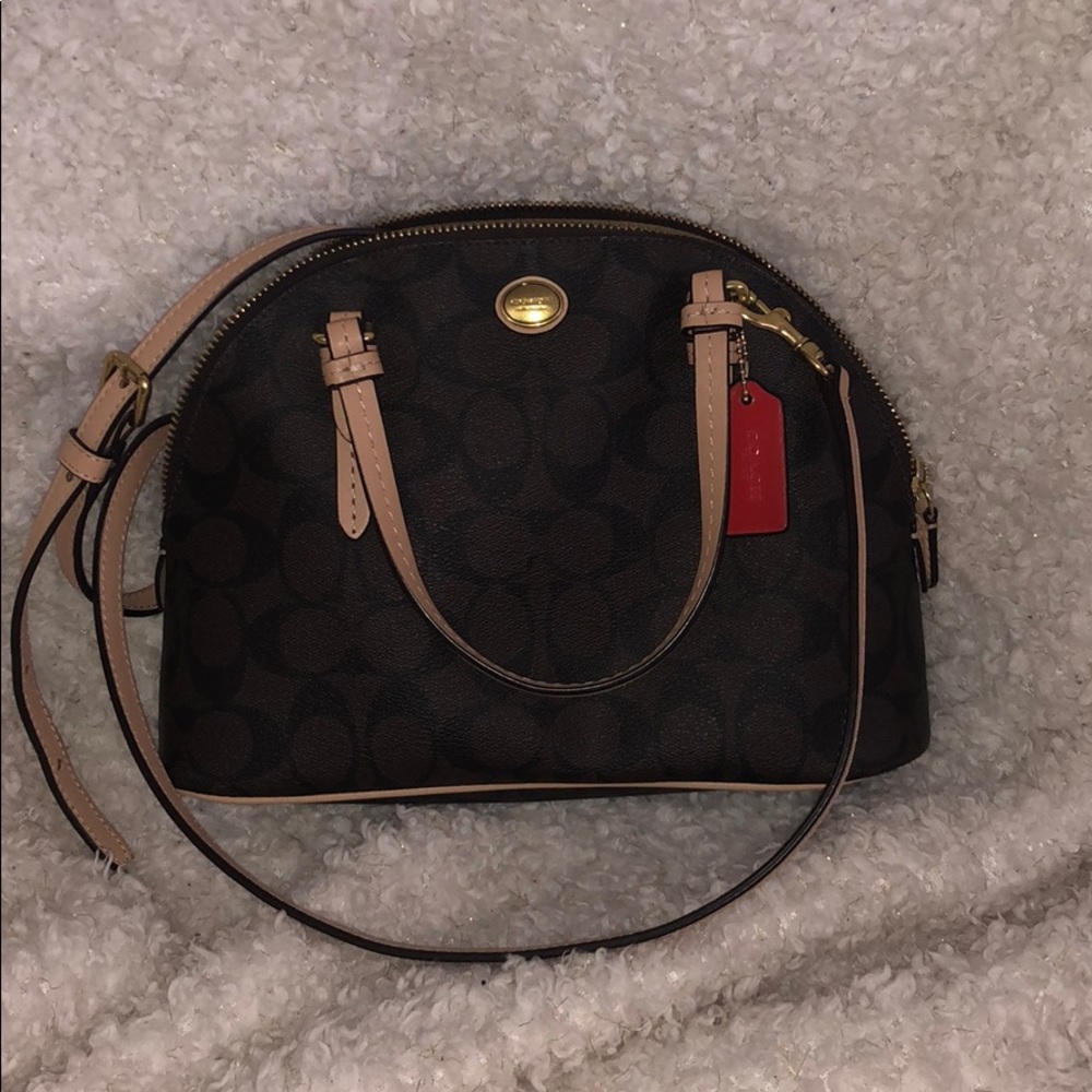Coach off the shoulder bag!